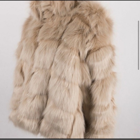 ZARA FUR COAT JACKET TAN BEIGE CREAM XS RARE - Picture 8 of 9